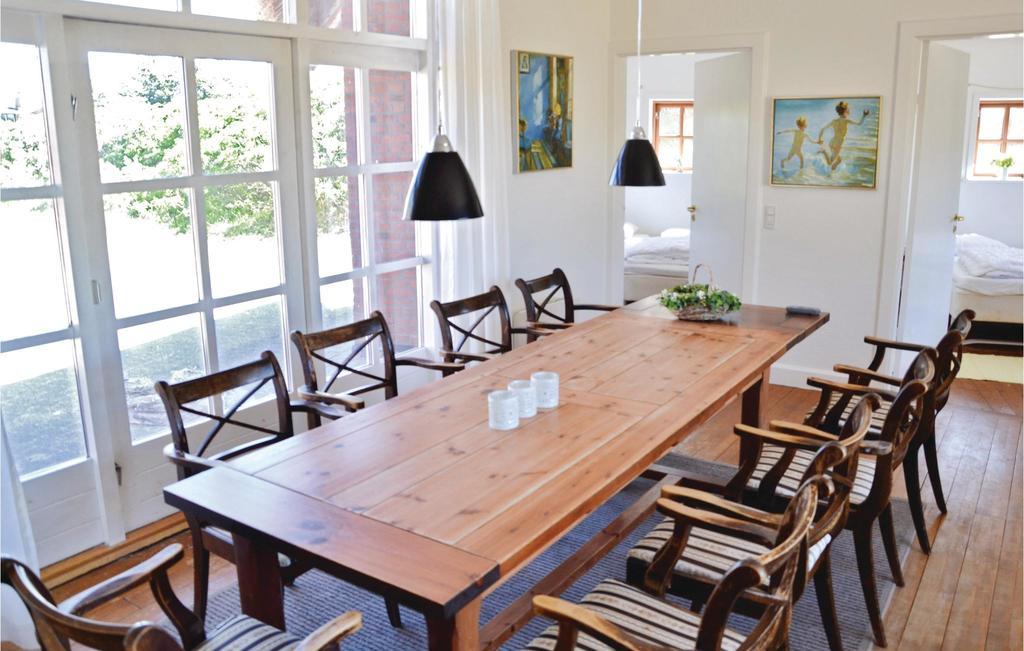 Cozy Home In Saltum With Indoor Swimming Pool מראה חיצוני תמונה